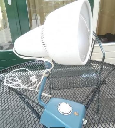 GEZOCHT - Warmtelamp Philips - Osram - TL bakken, Huis en Inrichting, Lampen | Tafellampen, Gebruikt, Glas, Kunststof, Metaal