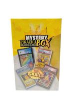 The Pokémon Company Mystery box - Pikachu, Hobby en Vrije tijd, Verzamelkaartspellen | Pokémon, Nieuw
