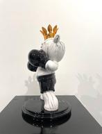 Van Apple - The Boxing Bear Chanel