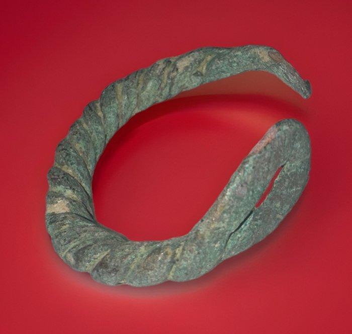 Viking periode Brons Bracelet (Zonder Minimumprijs), Sieraden, Tassen en Uiterlijk, Antieke sieraden