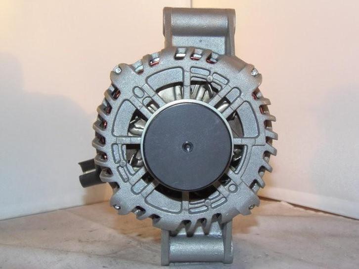 Dynamo 124A Ford Jaguar nieuw, Auto-onderdelen, Motor en Toebehoren, Verzenden