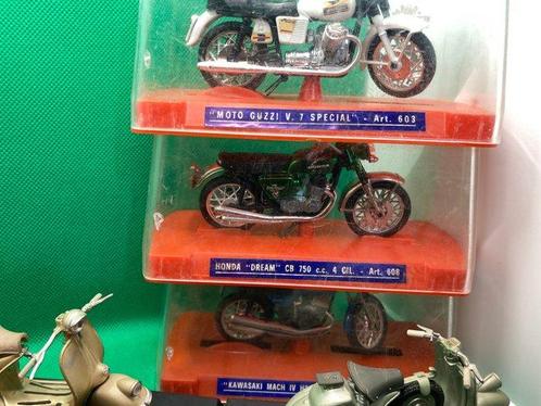 Model motorfiets (18) - Maisto ed altri, Hobby en Vrije tijd, Modelauto's | 1:5 tot 1:12