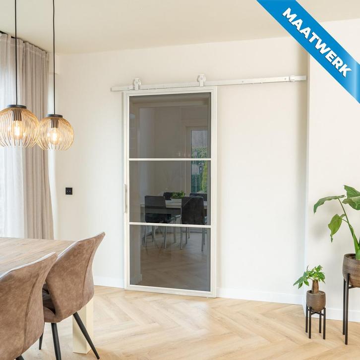 Stalen Schuifdeur - 3 Vlaks - Wit - Maatwerk - Rook glas, Doe-het-zelf en Verbouw, Kozijnen en Schuifpuien, Nieuw, Inclusief glas