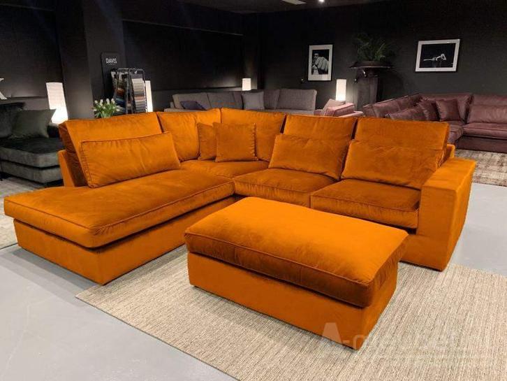 Hoekbank Leusden - hoekbanken - Goud - Velvetstof, Huis en Inrichting, Banken | Sofa's en Chaises Longues, 150 cm of meer, Nieuw