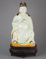 Large seated Dignitary or Immortal with exceptional Sancai