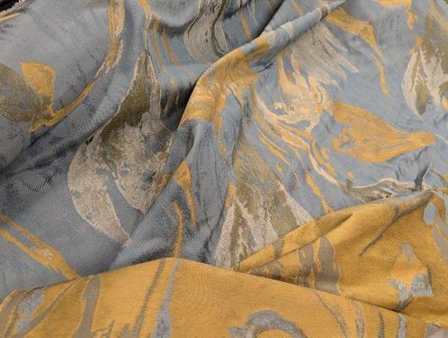 Euripide D Vogue by Fendi Casa: Il Lusso della Seta e, Antiek en Kunst, Antiek | Kleden en Textiel