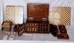 Schaakspel - compendio de juegos estilo victoriano - Hout