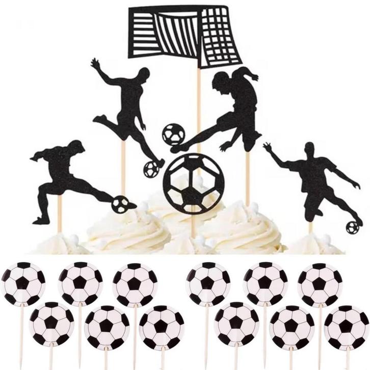 Voetbal taart topper en cupcake set Goal 13-delig, Sport en Fitness, Voetbal, Overige typen, Nieuw, Verzenden