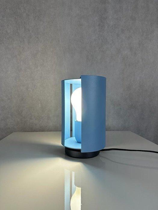 Charlotte Perriand - Lamp - Draaiend te plaatsen - Metaal, Antiek en Kunst, Antiek | Lampen