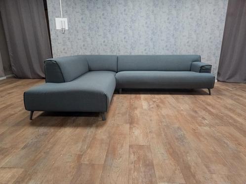 LEOLUX OSCAR Designer Hoekbank, Huis en Inrichting, Banken | Bankstellen, 250 tot 300 cm, 150 cm of meer, Hoekbank, Zo goed als nieuw