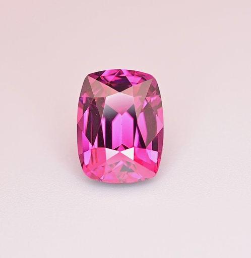 Zonder Minimumprijs - 1 pcs Paars, Rood Granaat - 4.10 ct -, Sieraden, Tassen en Uiterlijk, Edelstenen
