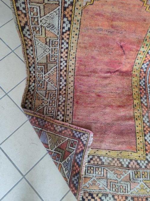 Antieke Antolia gebedsmat - Vloerkleed - 144 cm - 97 cm, Huis en Inrichting, Stoffering | Tapijten en Kleden