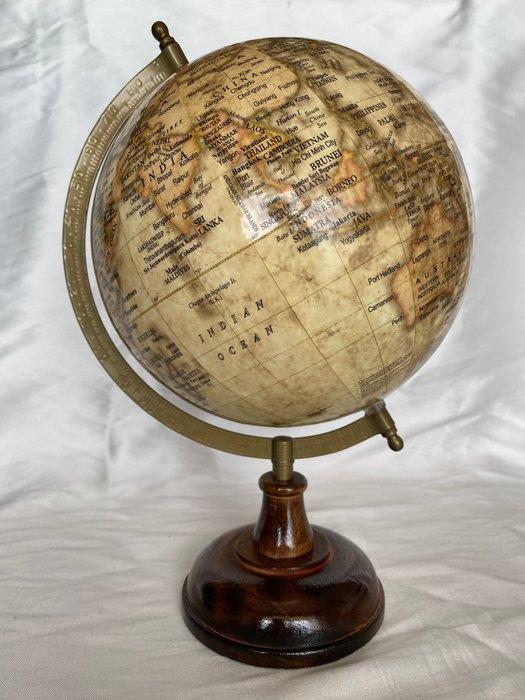 Globe - 1980-1990, Antiek en Kunst, Curiosa en Brocante