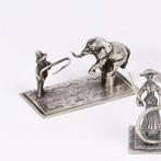 J. Niekerk - Koopman, Dompteur, Hoepelen - Miniatuur figuur