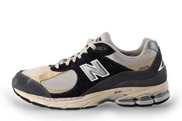 New Balance Sneakers in maat 45,5 Grijs | 10% extra korting beschikbaar voor biedingen