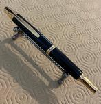 Pilot - Rare This is a Capless Black Gold Fountain Pen by, Verzamelen, Pennenverzamelingen, Nieuw