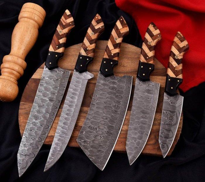 Keukenmes - Rood hout, olijfhout, met de hand gemaakt staal, Antiek en Kunst, Antiek | Keukenbenodigdheden