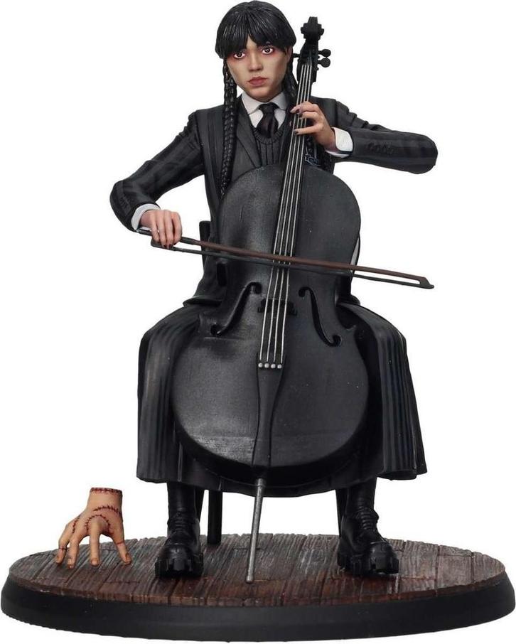 Wednesday PVC Figure Wednesday Cello 20 cm, Verzamelen, Film en Tv, Nieuw, Ophalen of Verzenden