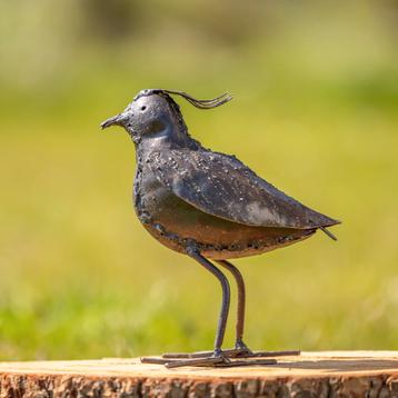 Metalen Tuinbeeld Kievit - Mooievogels.nl beschikbaar voor biedingen