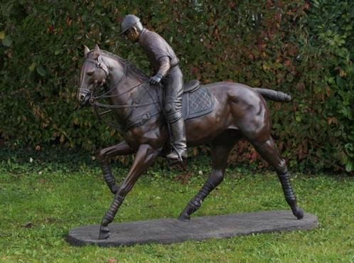 Bronzen beeld van een Polo Speler - 180x65x152cm - 137Kg, Tuin en Terras, Tuinbeelden, Mensenbeeld, Nieuw, Metaal, Verzenden