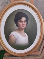 Italiaanse school (XX) - Ritratto di giovane donna