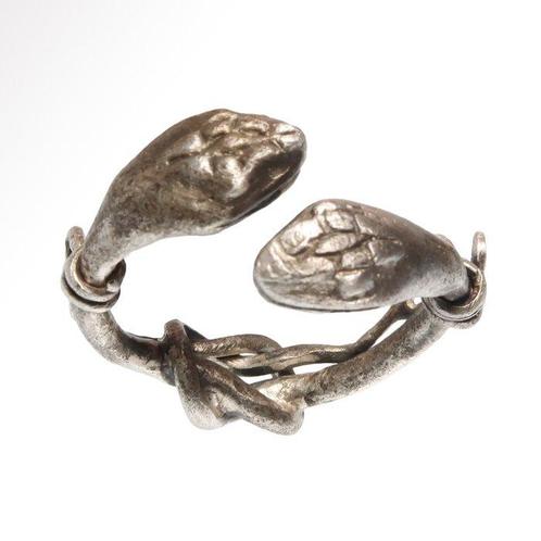 Oud-Romeins Zilver Ring met Slangenkoppen en Herculesknoop, Sieraden, Tassen en Uiterlijk, Antieke sieraden
