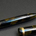 Sheaffer Balance Fountain Pen, Green and Black Marbled, Verzamelen, Pennenverzamelingen, Nieuw