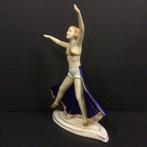 Royal Dux - Beeldje - dancer - Porselein