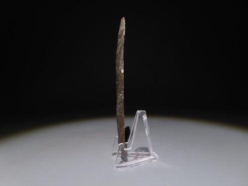 Europa Vuursteen Vetcultuurmes. 10 cm hoog. Neolithicum,, Antiek en Kunst, Antiek | Overige Antiek
