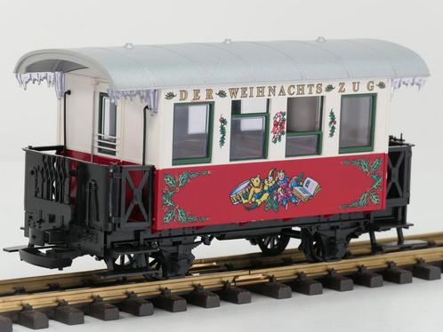 LGB 22540 Der Weihnachts Zug Wagon rood/wit (grootspoor), Hobby en Vrije tijd, Modeltreinen | Overige schalen, Wagon, Gebruikt