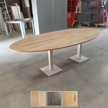 Pedrali ovale vergadertafel met nieuw blad - 240x120 cm beschikbaar voor biedingen