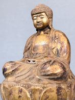 The seated statue of Shakyamuni Buddha  made of old, Antiek en Kunst