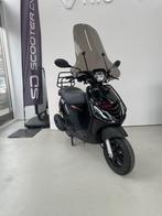 Piaggio zip E5 45km 2023 1e eigenaar nieuwstaat malossi, Maximaal 45 km/u, Zip, Zo goed als nieuw, Benzine