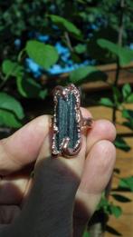 Electroformed Koperen Zwarte Toermalijn ring - NU 24,95 Eur, Verzamelen, Mineralen en Fossielen, Verzenden