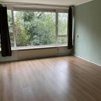Appartement met balkon en twee slaapkamers, Huizen en Kamers, Appartement, Direct bij eigenaar, Rhenen