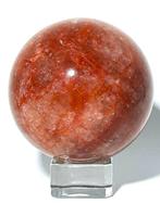 Fire Quartz Sphere – Een zeldzame edelsteen van energie en