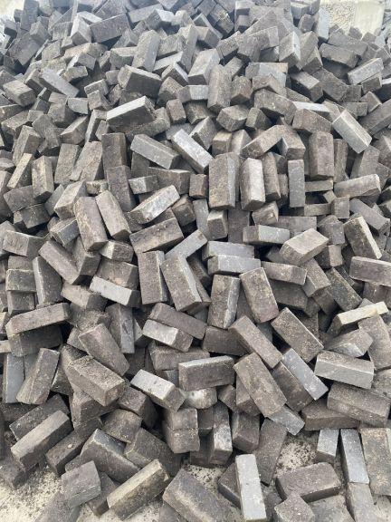 Oude gebakken dikformaten Beekbergen (op pallets), Tuin en Terras, Tegels en Klinkers, Keramiek, Ophalen of Verzenden