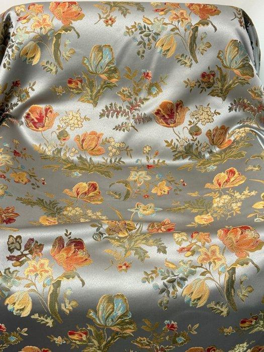 Fluwelen jacquard met bloemenmotief op een zilverkleurige, Antiek en Kunst, Antiek | Kleden en Textiel