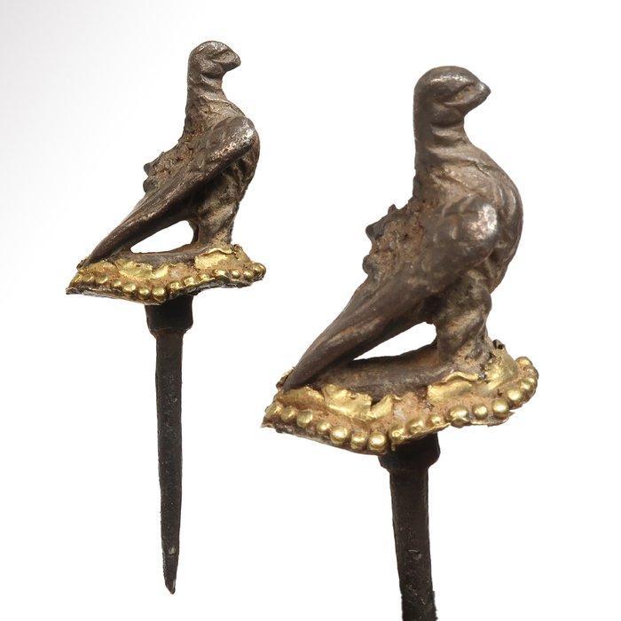 Oud-Romeins Goud, Zilver Pin met Adelaar van Zeus, Antiek en Kunst, Antiek | Overige Antiek