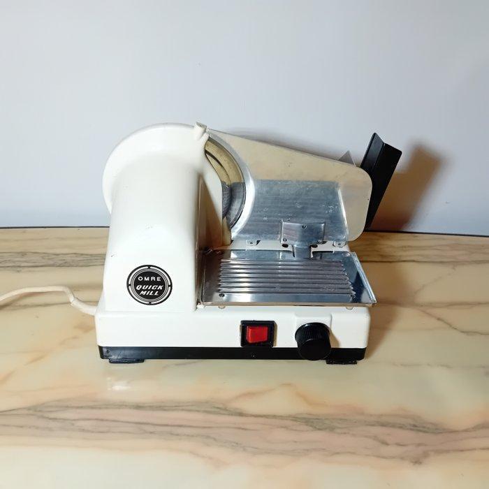 Omre - Quick-Mill - Snijmachine - Metaal, Plastic, Antiek en Kunst, Antiek | Keukenbenodigdheden