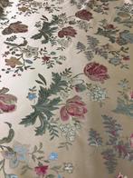 EXCLUSIEVE SAN LEUCIO LAMPASSO STOF (goudkleur) - 270x280 cm, Antiek en Kunst, Antiek | Kleden en Textiel