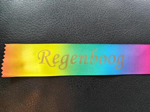 Regenbooglint kleurrijk 38mm met goud opdruk  +/- 50 cm., Huis en Inrichting, Woonaccessoires | Kunstplanten en Kunstbloemen, Nieuw