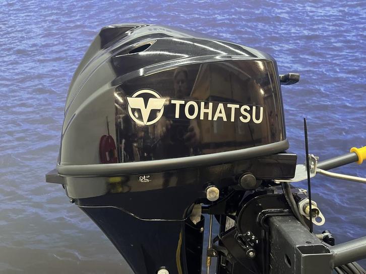“ Tohatsu 9.8 | Nieuwstaat “, Watersport en Boten, Buiten- en Binnenboordmotoren, Buitenboordmotor, 5 tot 10 pk, Viertaktmotor