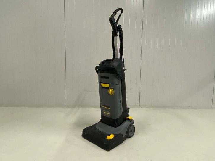 KARCHER SCHROBMACHINE BR 30/4 C 2014, Doe-het-zelf en Verbouw, Reinigingsmachines, Gebruikt, Ophalen of Verzenden