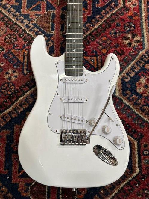 Lintage Guitars - Olympic White - ST-1 (Stratocaster) -  -, Muziek en Instrumenten, Snaarinstrumenten | Gitaren | Akoestisch