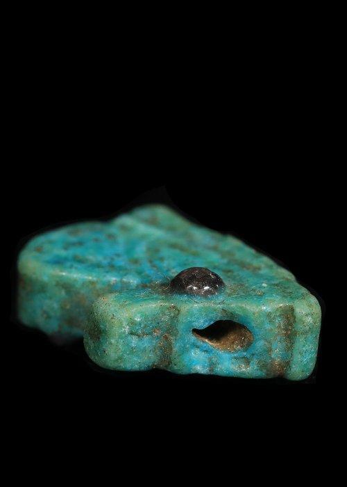 Oude Egypte, late periode Blauwe faience Wedjat-sieraad, Antiek en Kunst, Antiek | Overige Antiek