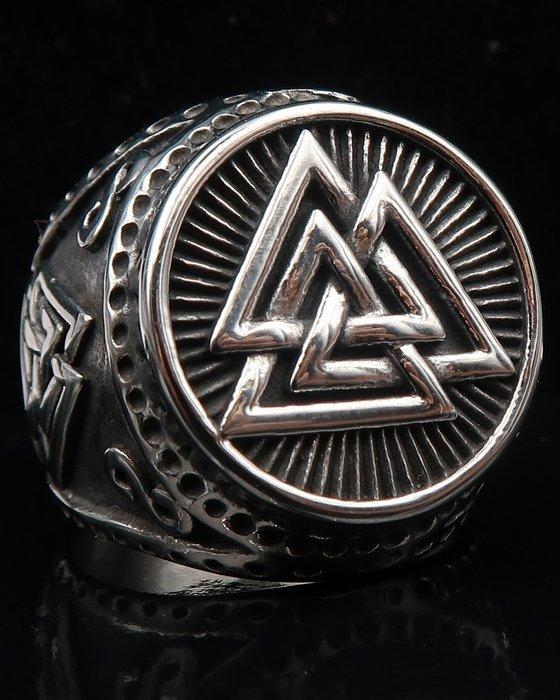 Chevalière van het Odin Pact: Het Valknut-teken & de Weg van, Antiek en Kunst, Antiek | Boeken en Bijbels