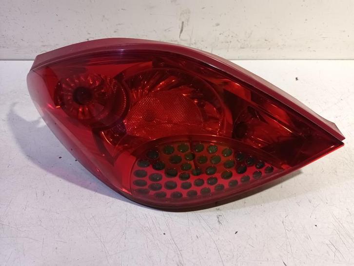 Achterlicht links buiten Peugeot 207 Cc  1.6 16V, Auto-onderdelen, Verlichting, ARN erkend, Stiba lid, Erkend duurzaam, Gebruikt
