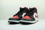 Nike - Air Jordan 1 Mid - Sneakers - Maat: EU 42, Kleding | Heren, Schoenen, Nieuw