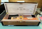 cohiba - Humidor - Cedar - Cohiba Behike 60 Aniversario, Verzamelen, Rookartikelen, Aanstekers en Luciferdoosjes, Nieuw